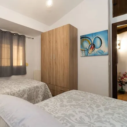 Rent this 2 bed house on Vélez-Málaga in Calle Explanada de la Estación, 29700 Vélez-Málaga