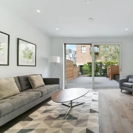 Buy this 3 bed townhouse on Garden Houses in Wansey Street, London