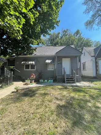 Image 1 - 2865 East Brookside Avenue, Indianapolis, IN 46218, USA - House for rent