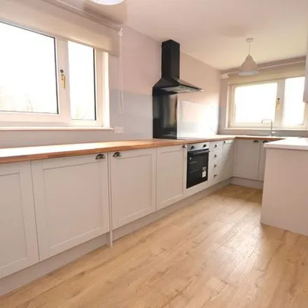 Rent this 3 bed townhouse on 11-16 Mearenside in City of Edinburgh, EH12 8UQ