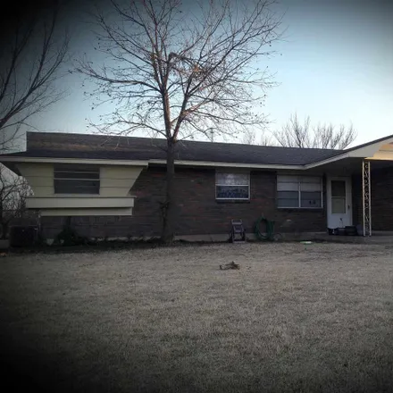 Buy this 3 bed house on 2355 Northwest 41st Street in Lawton, OK 73505