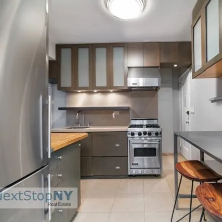Image 5 - 44 East 67th Street, New York, NY 10065, USA - Townhouse for sale