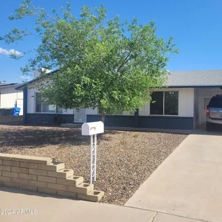 Buy this 3 bed house on 1515 West Escuda Road in Phoenix, AZ 85027