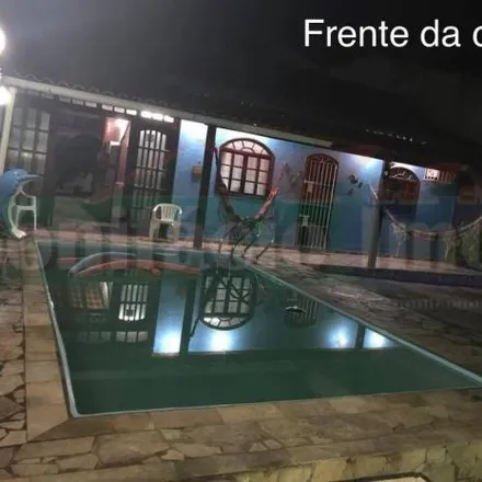 Buy this 3 bed house on Rua Vinte e Um in Sampaio Corrêa, Região Geográfica Intermediária do Rio de Janeiro - RJ