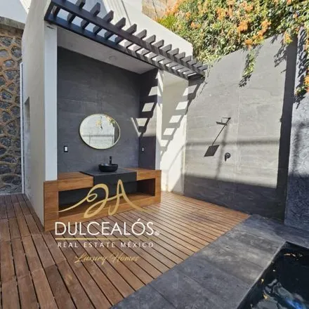 Buy this 5 bed house on Calle Río Pánuco in 62290 Cuernavaca, MOR