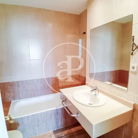 Rent this 1 bed apartment on Calle de José Ortega y Gasset in 63, 28006 Madrid