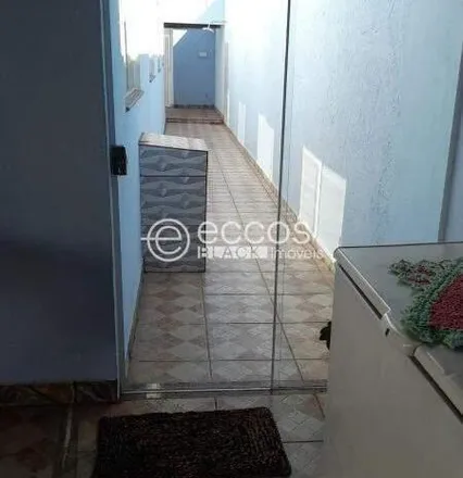 Buy this 3 bed house on Rua da Tulha in Minas Gerais, Uberlândia - MG