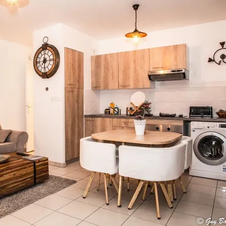 Rent this 3 bed apartment on 8 Boulevard d'Erkrath in 95800 Cergy, France