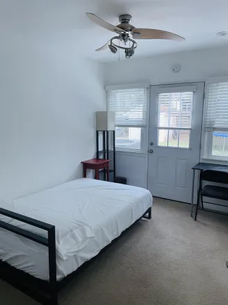 Rent this 1 bed room on 22154 De la Osa Street in Los Angeles, CA 91364