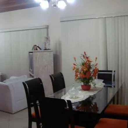Buy this 4 bed house on Rua José Elias Cheidde in Jardim Itacolomy, Ribeirão Pires - SP
