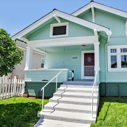 Rent this 1 bed house on 1359 Vine St