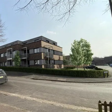 Buy this 2 bed apartment on Tesco in Meadow Vale, Shottermill