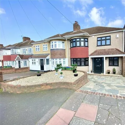 Buy this 4 bed duplex on Camborne Road in London, DA14 4ND