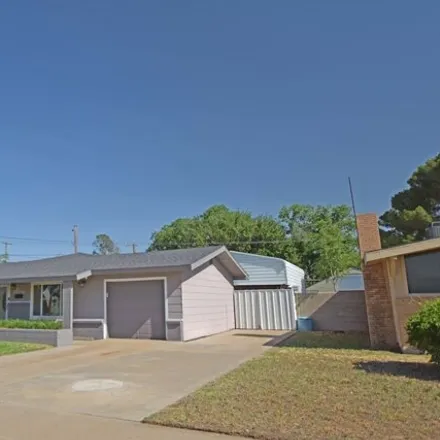 Image 2 - 1636 East 14th Street, Odessa, TX 79761, USA - House for sale