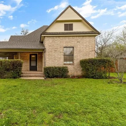 Buy this 3 bed house on 305 Glen Rose Avenue in Cleburne, TX 76033