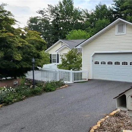 Buy this 3 bed house on 30 Park Avenue in Valley Springs, Asheville