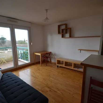 Rent this 2 bed apartment on 271 Avenue de Lardenne in 31100 Toulouse, France