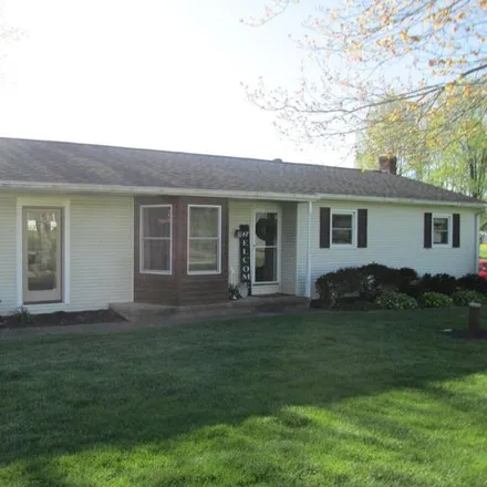 Buy this 5 bed house on 2956 Rowland Lane in Muskingum County, OH 43727