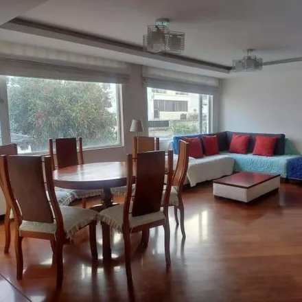 Rent this 3 bed apartment on Maná in Avenida 12 de Octubre, 170136