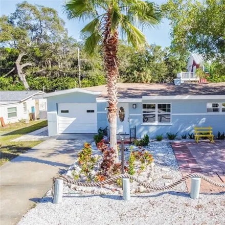 Rent this 3 bed house on 638 Betmor Lane in Ozona, Pinellas County