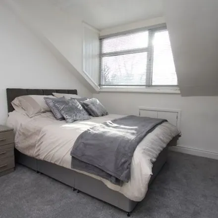 Image 3 - Gilpin Street, Leeds, LS12 1HW, United Kingdom - Apartment for rent