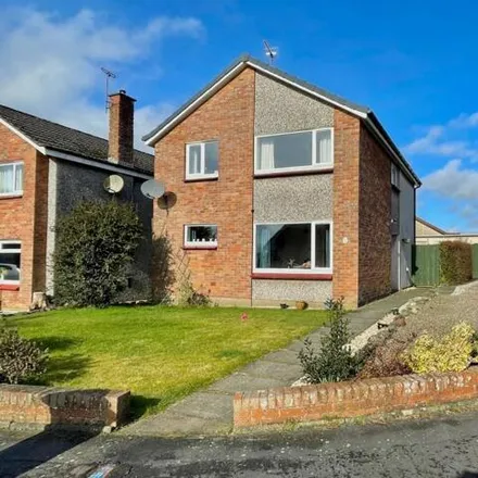 Buy this 4 bed house on Torridon Place in Kinross, KY13 8BP