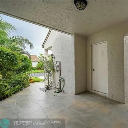 Image 8 - 6764 Canary Palm Cir Unit 6764, Boca Raton, Florida, 33433 - House for sale