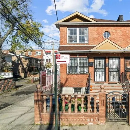 Buy this 6 bed house on 1147 East 89th Street in New York, NY 11236
