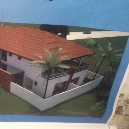 Buy this 3 bed house on Coral padaria e restaurante in Rua Jorge Lóssio 741, Centro