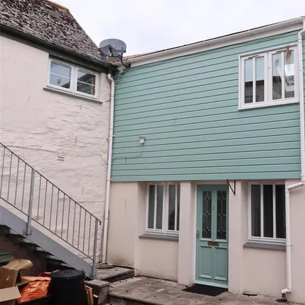 Rent this 2 bed townhouse on 109 Kenwyn Street in Truro, TR1 3DJ