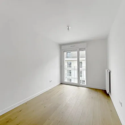 Image 7 - boreales, Rue Médéric, 92110 Clichy, France - Apartment for rent