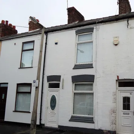 Rent this 2 bed townhouse on Moseley Avenue in Wallasey, CH45 4ND