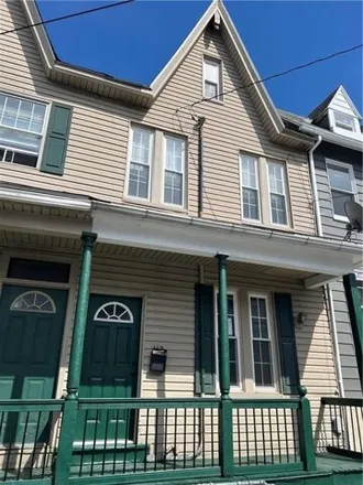 Rent this 2 bed house on 142 South 9th Street in Easton, PA 18042