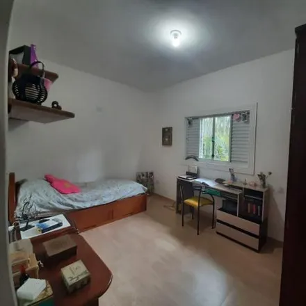Buy this 5 bed house on Rua Orlando Ribeiro in Areão, Taubaté - SP