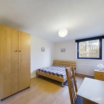 Image 7 - 1 St David's Place, City of Edinburgh, EH3 8AQ, United Kingdom - Apartment for rent