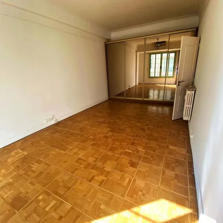 Image 3 - 136 Boulevard Gambetta, 06000 Nice, France - Apartment for rent