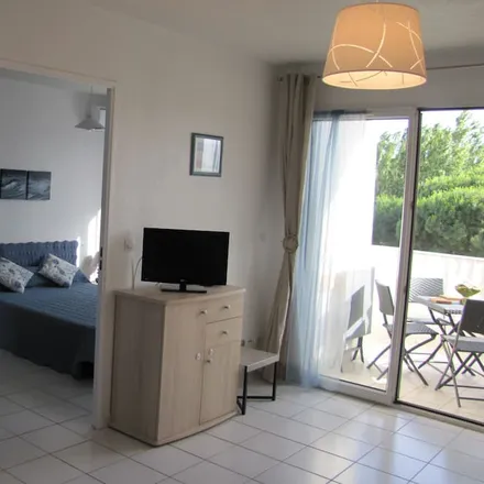Image 1 - 66140 Canet-en-Roussillon, France - Apartment for rent