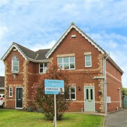 Buy this 3 bed duplex on 6 Cannon Hall Lane in Eggborough, DN14 0US
