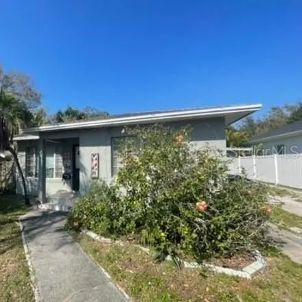 Rent this 1 bed house on 595 12th Avenue North in Saint Petersburg, FL 33701