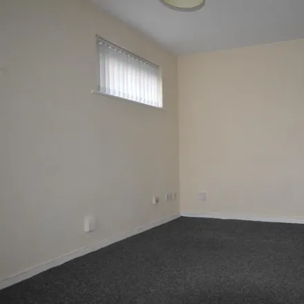 Image 4 - Manorfield, Great Chart, TN23 5YW, United Kingdom - House for rent