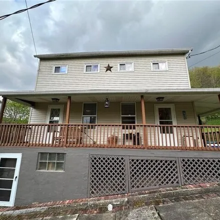 Image 1 - 127 Horrock Street, Conemaugh, Johnstown, PA 15901, USA - House for sale