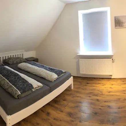 Rent this 3 bed duplex on 25924 Klanxbüll