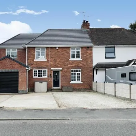 Buy this 4 bed duplex on Westfield Road in Coseley, DY3 1PY