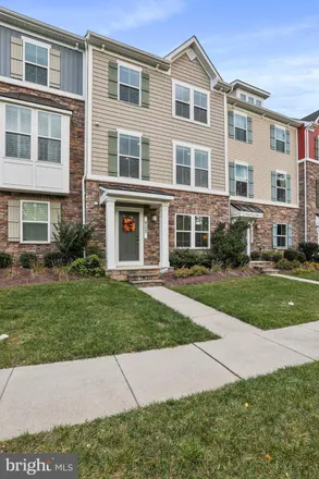Buy this 3 bed townhouse on 717 Potomac View Parkway in Brunswick Crossing, Brunswick