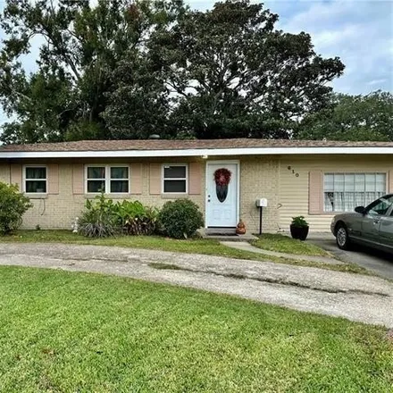 Buy this 3 bed house on 610 South Dilton Street in Metairie, LA 70123