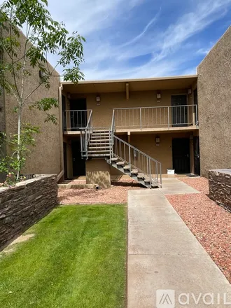 Image 3 - 3825 East Camelback Road, Unit 223 - Apartment for rent