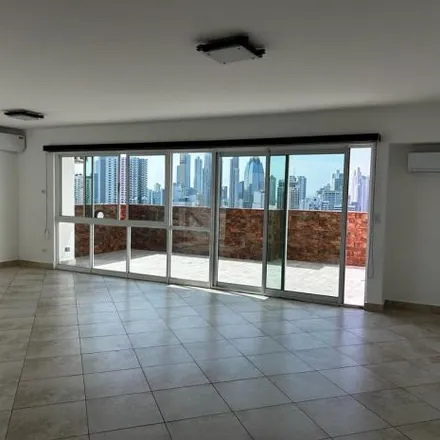 Buy this 3 bed apartment on Mini Super K-Ren in Vía Argentina, El Cangrejo