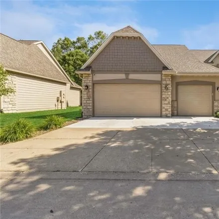 Buy this 3 bed house on 1689 Glade Drive Southwest in Altoona, IA 50009