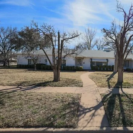 Buy this 5 bed house on 3001 36th Street in Lubbock, TX 79413
