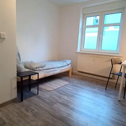 Rent this 2 bed apartment on Sonnenstraße 18 in 08371 Glauchau, Germany
